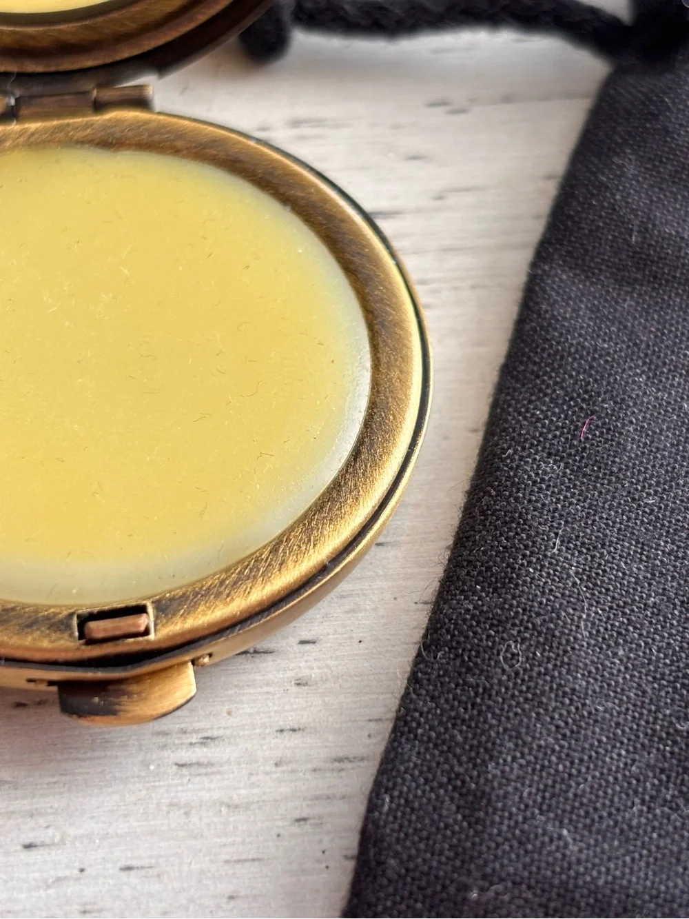 Gold Compact Multipurpose Balm - Black Pouch